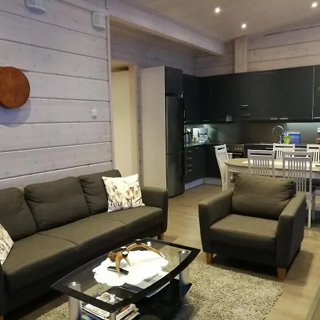 Lomataerppi 乌茨约基